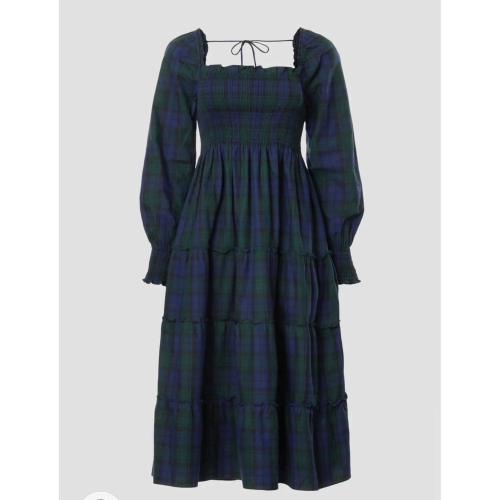 Hill House Naomi Dress Women's M Blackwatch Plaid Smocked Cottage Holiday Boho